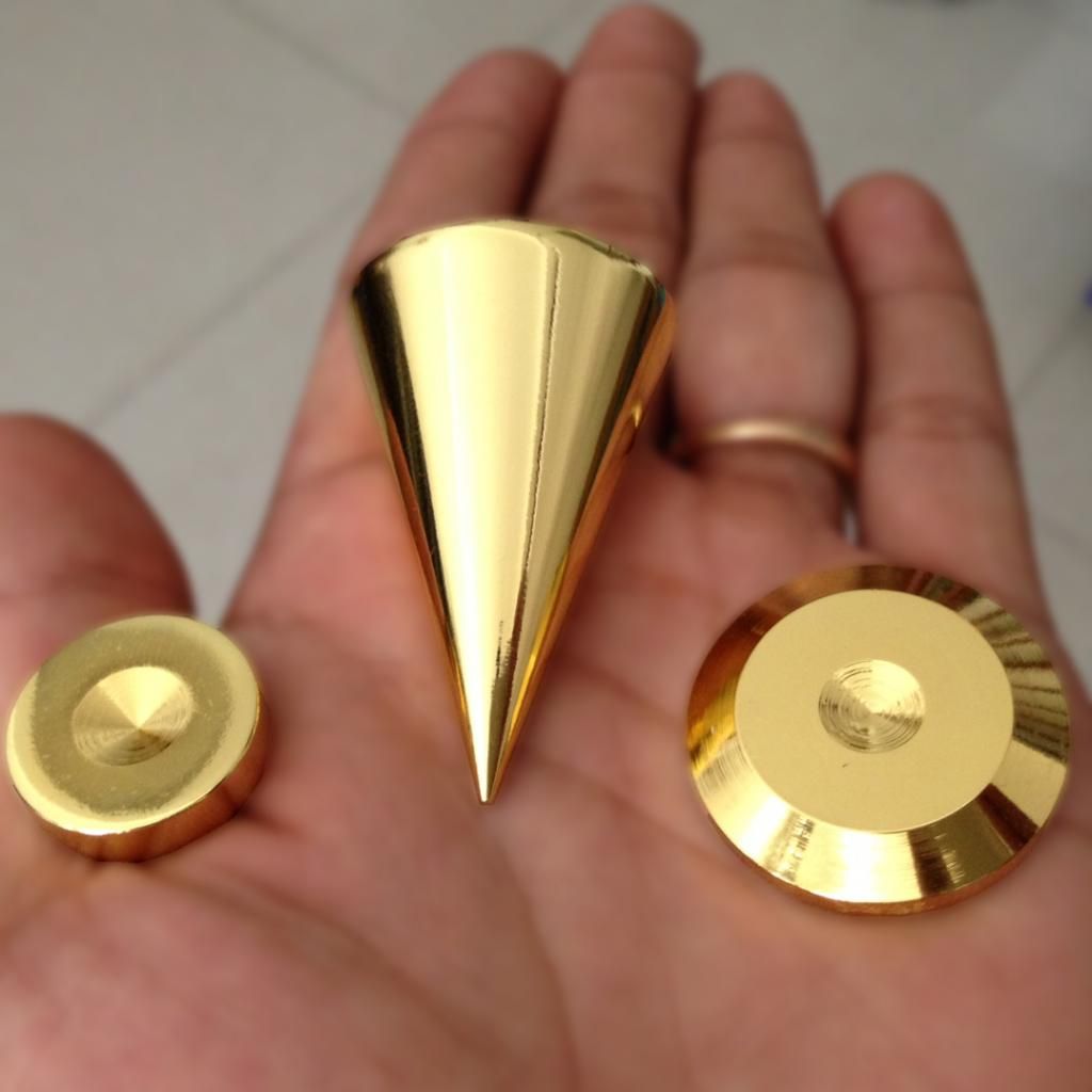 Nhờ ae giúp tìm mua loại đinh này